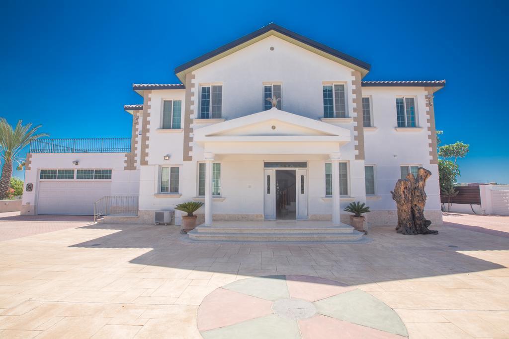Papas Family Villa 파라림니 외부 사진