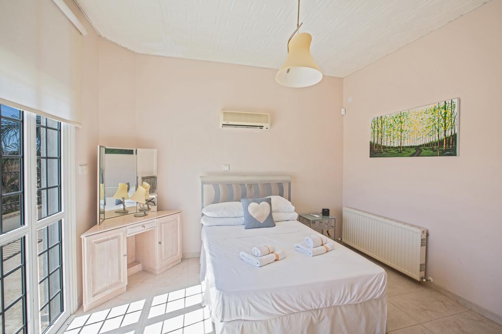 Papas Family Villa 파라림니 외부 사진