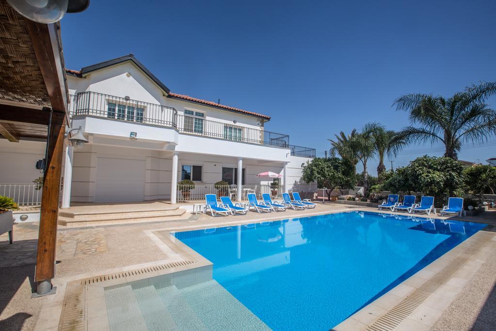 Papas Family Villa 파라림니 외부 사진